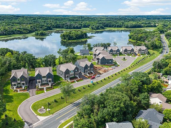 3rd image of 4729 Linden Cove Ln