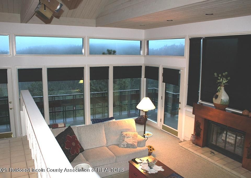 2nd image of 104 Buena Vista Dr
