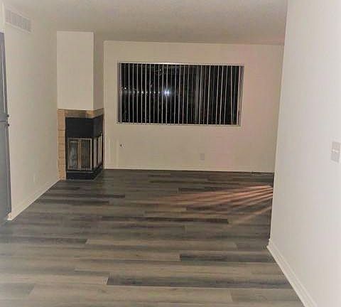 3rd image of 3049 S Canfield Ave