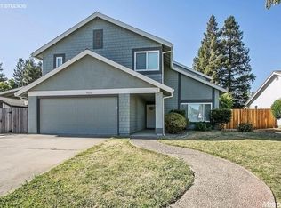 8944 Shady Vista Ct, Elk Grove, CA
