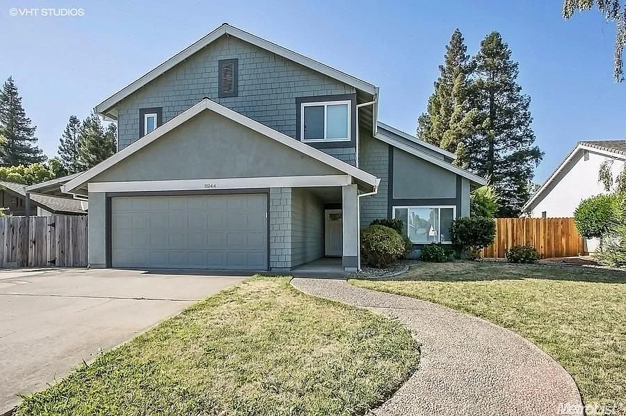 8944 Shady Vista Ct photo 1