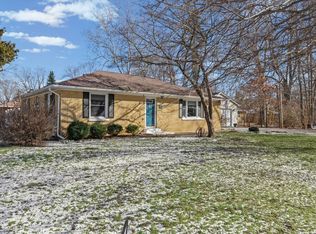 11 Normandy Pl, Champaign, IL 61821