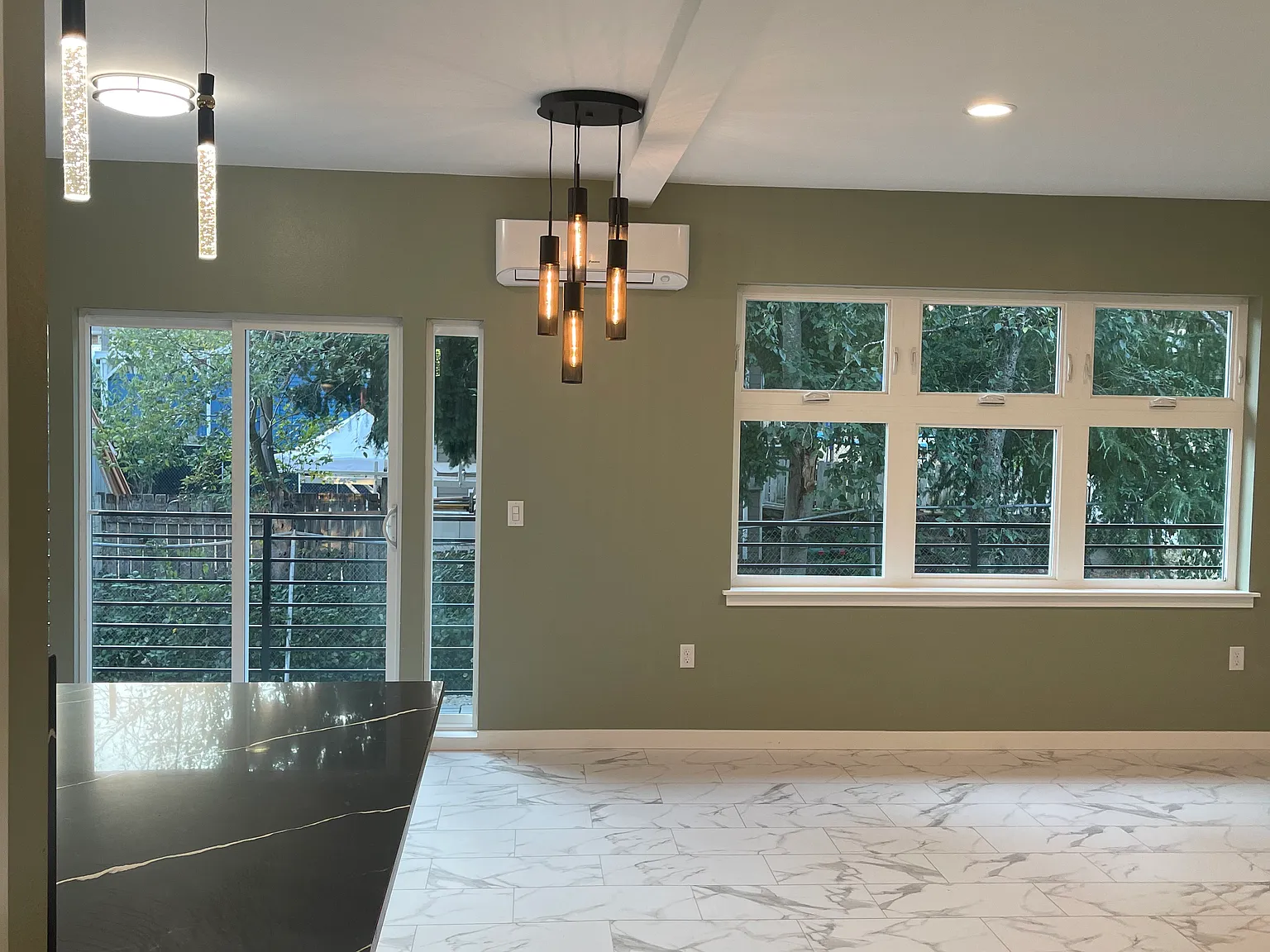 3 bed, 2.5 bath, 1500 sqft, $3,100 — Photo 3