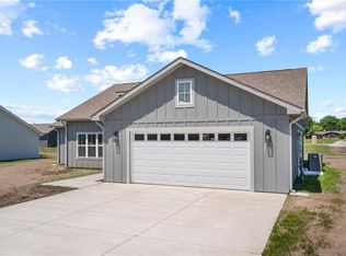 612 Catalpa St, Independence, KS 67301