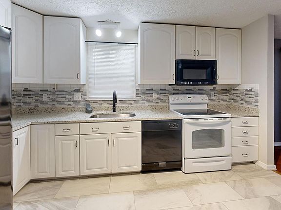 2nd image of 19029 Warrior Brook Dr