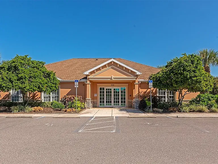 3637 Summerwind Cir — Photo 32