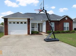 420 Dorothy Ct, Warner Robins, GA