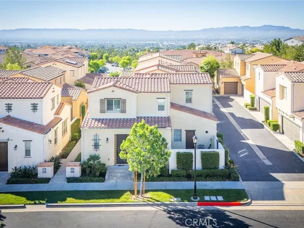 20278 Pienza Ln, Northridge, CA 91326