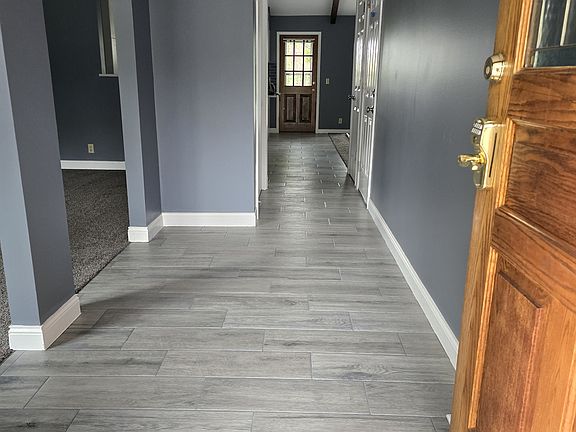 Entry way