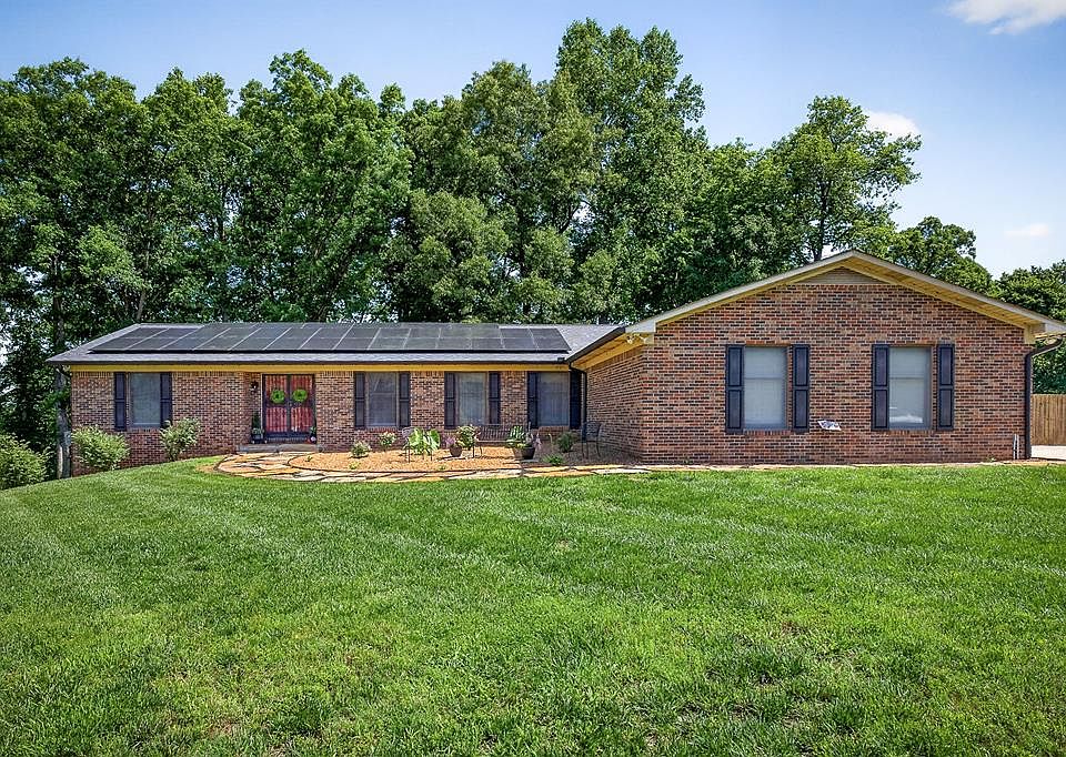 1st image of 1331 Apple Valley Ct