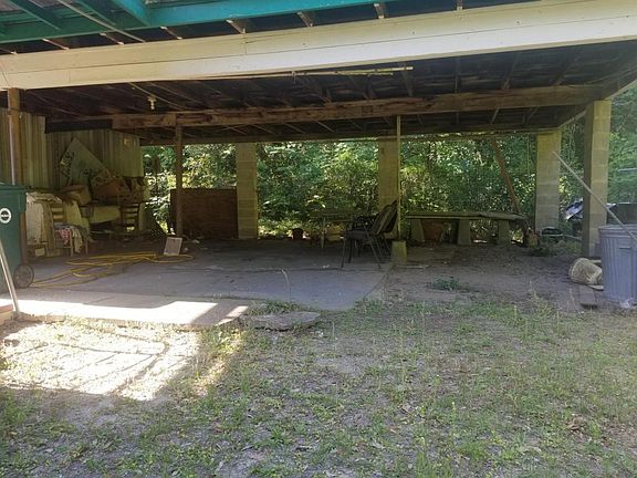 4th image of 2432 NW 2nd St