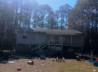 8845 Downey St, Bayou La Batre, AL 36509