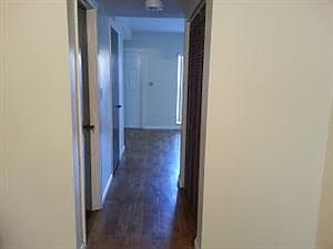 4th image of 1370 Seaview Dr
