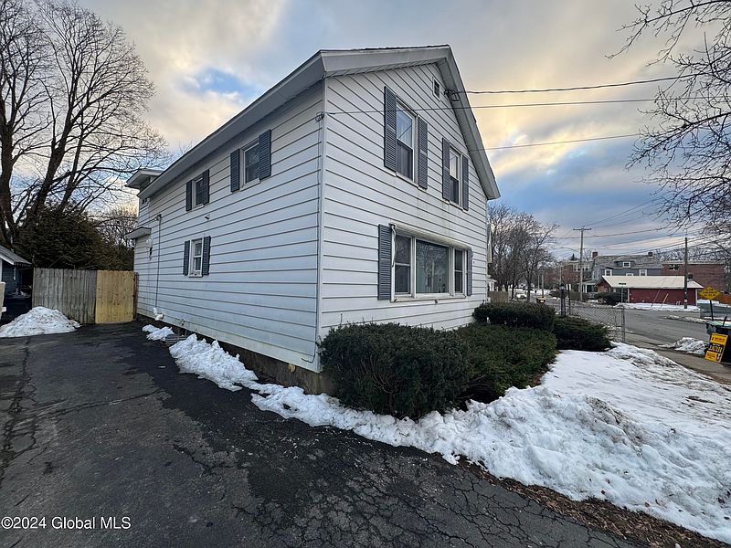 2nd image of 35 Sanford Street