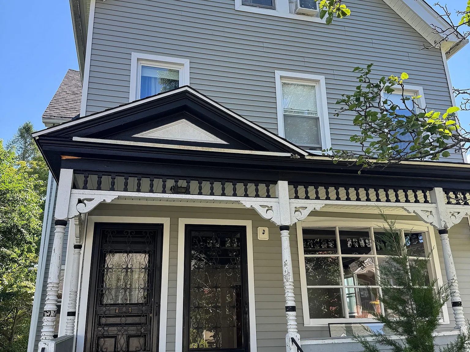 2 bed, 1329 sqft, $2,150 — Photo 1