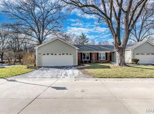 709 Turtle Cv, Ballwin, MO 63011