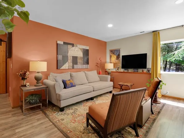 2653 Hawkins Ln #2653, Eugene, OR 97405