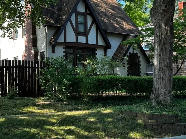 412 Avenue F, Fort Madison, IA 52627