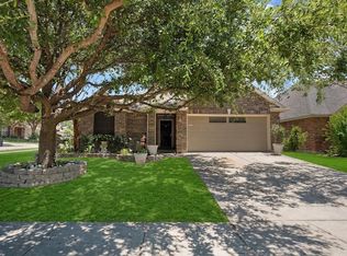 10032 Chrysalis Dr, Fort Worth, TX 76131