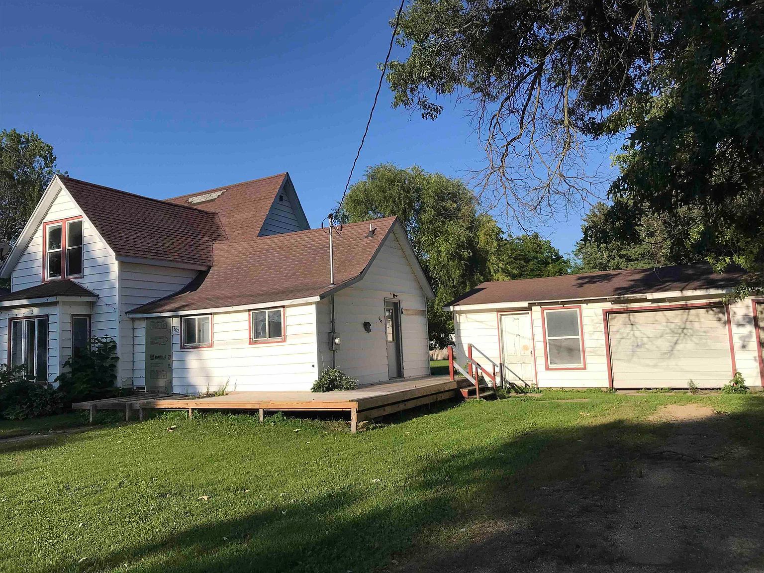 602 Woodland Ave, Riceville, IA 50466 Zillow