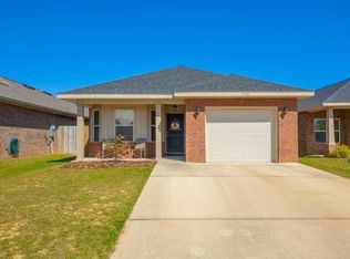 5794 Corkscrew Ct, Pace, FL 32571