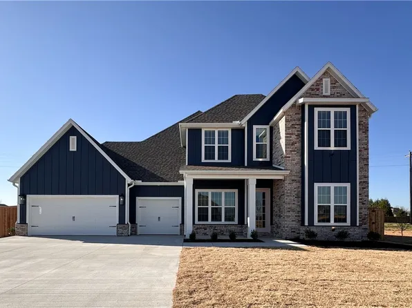 6485 Courtland Ave, Springdale, AR 72762