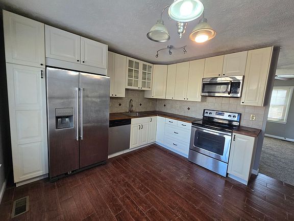 5th image of 1803 Oak Tree Ct