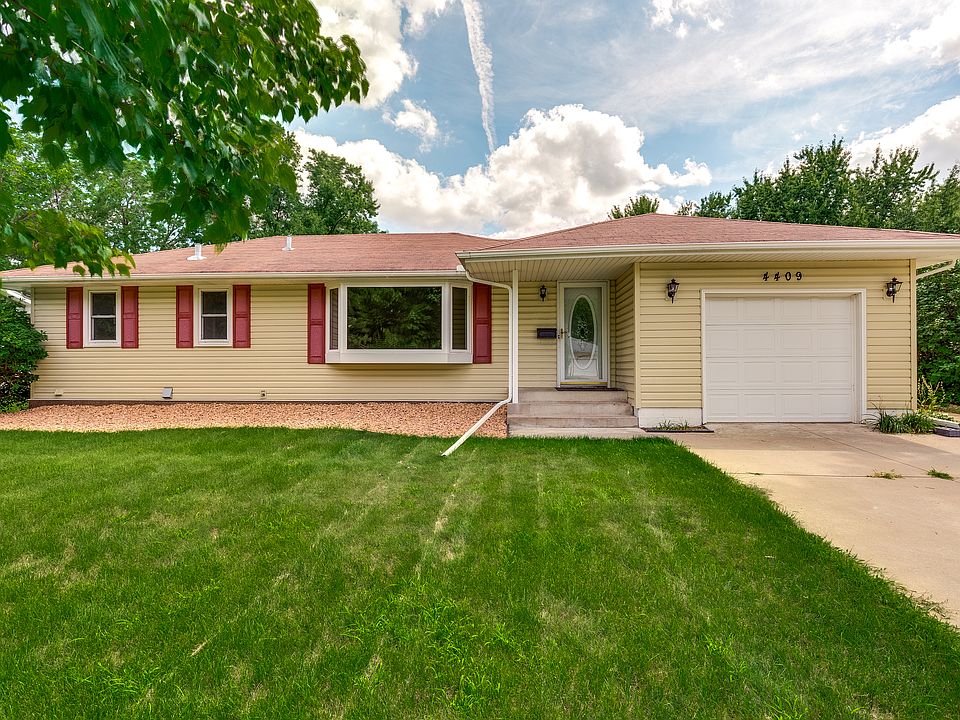 1st image of 4409 78th Ave N