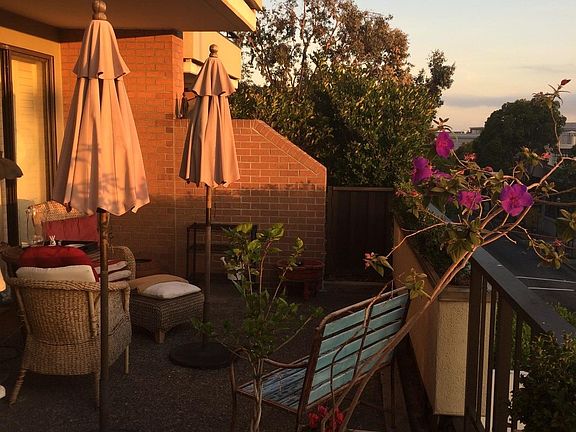 4th image of 101 Lombard St APT 105E