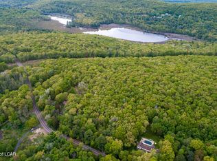 35-35A Slocum Rd, Mountain Top, PA 18707