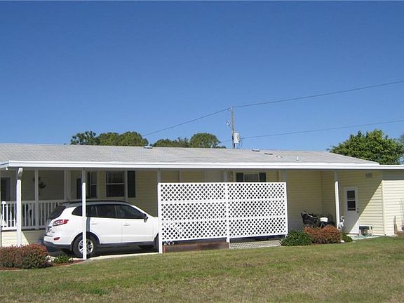3rd image of 9074 Pinehaven Way