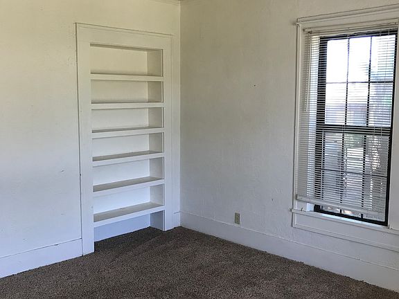 Bedroom 1 built in shelf