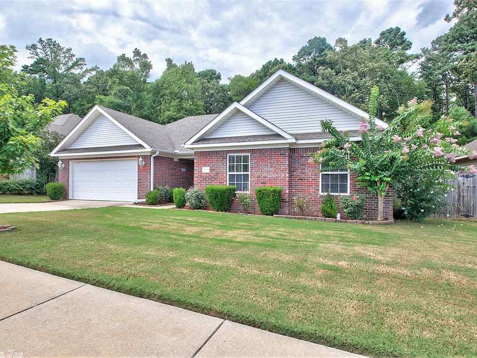 1st image of 1806 White Oak Cir