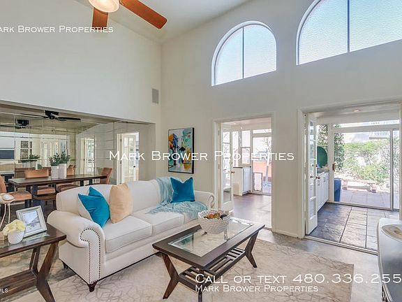 3rd image of 2635 E Beekman Pl