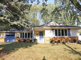 523 Brockton Ln, Schaumburg, IL 60193