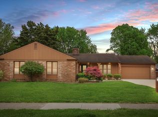 3309 Lakeshore Dr, Champaign, IL