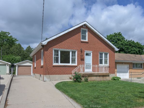 47 Mackay Ave, London, ON N6J 2V2