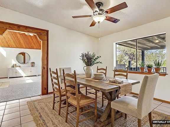 3rd image of 26 W Willard Rd