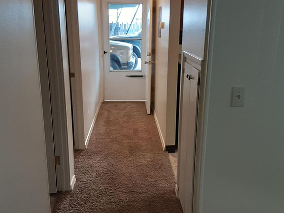 5th image of 5222 N Regal St #A