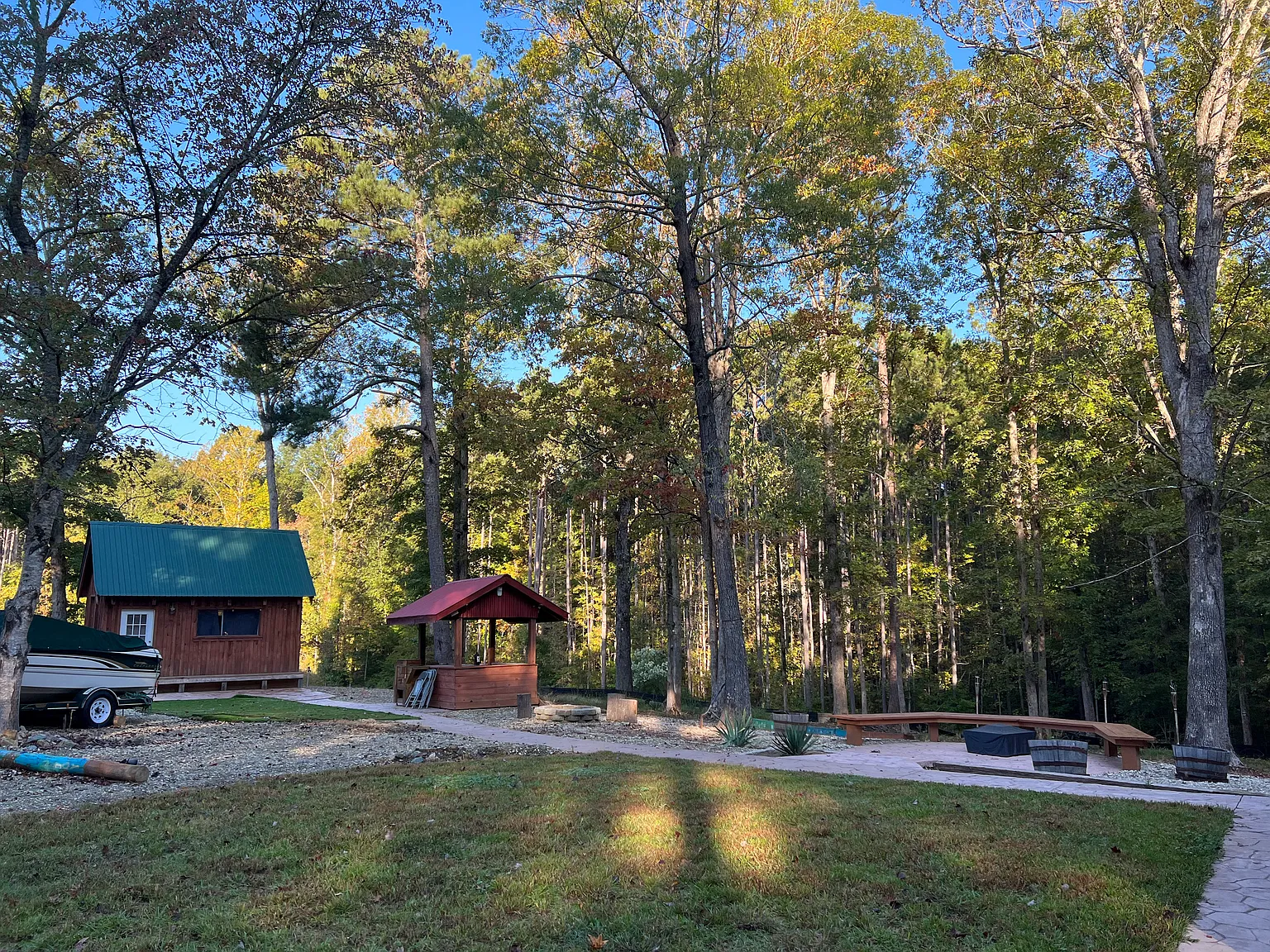 3 bed, 3.5 bath, 2420 sqft, $2,295 — Photo 4