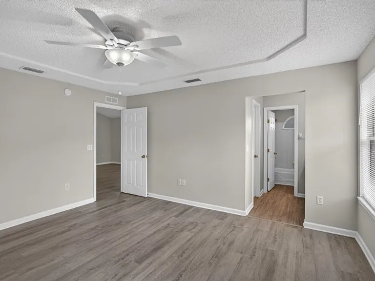 8519 Blazing Star Ct — Photo 14