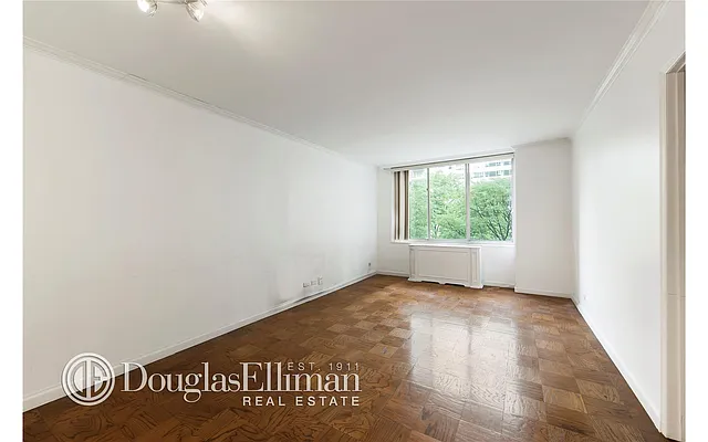 Rented by Douglas Elliman | media 13