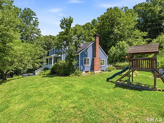 2nd image of 15 Mountain Manor Road