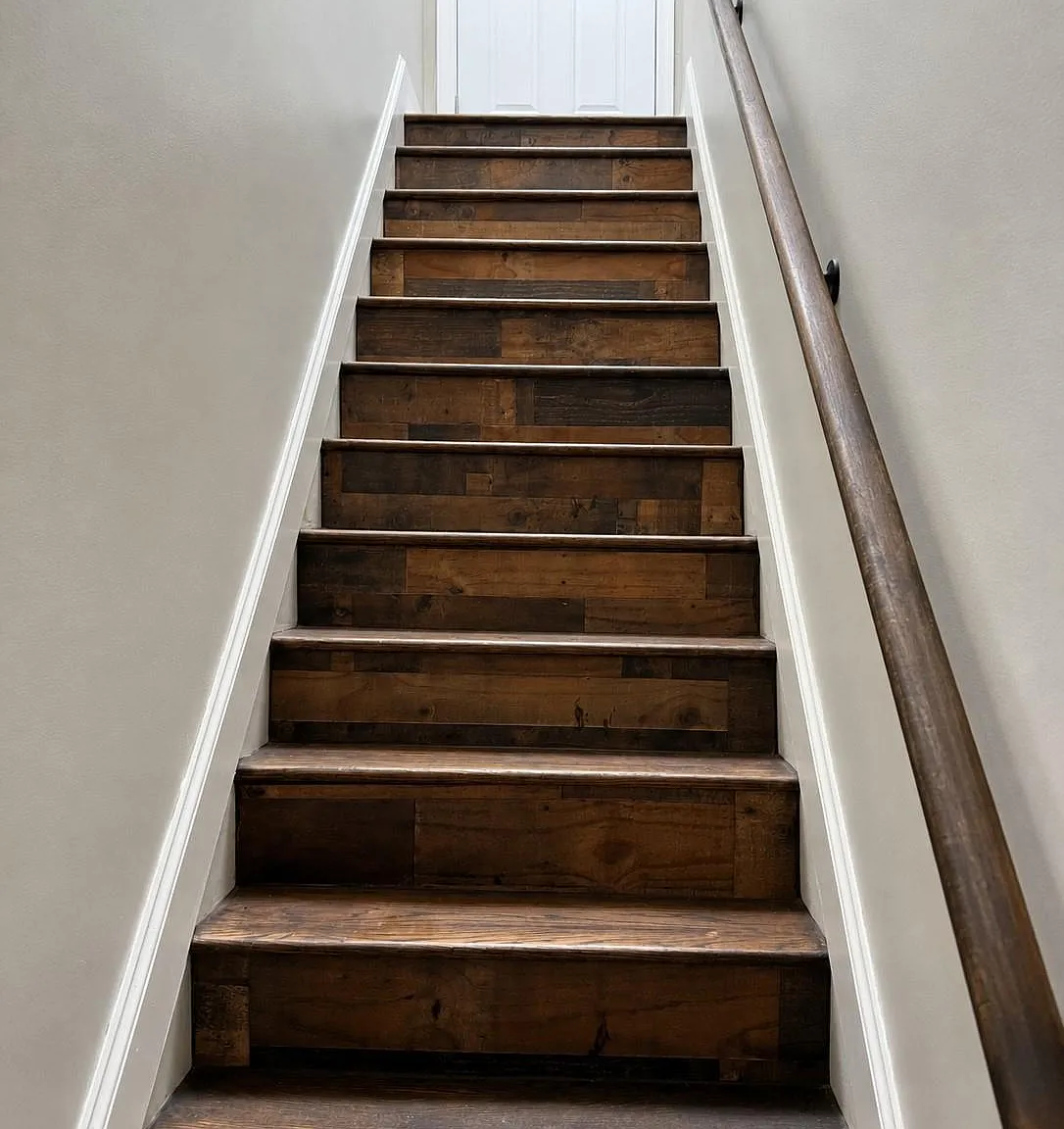 3216 Seymour Avenue, New York, NY 10469 — Photo 3