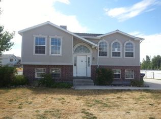 977 W 1600 N, Harrisville, UT 84404