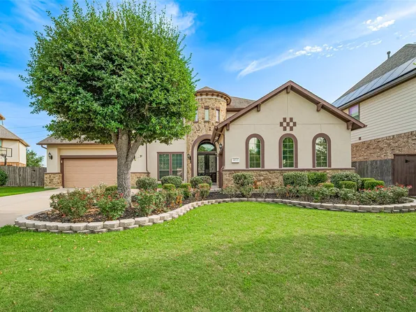 4722 Burclare Ct, Sugar Land, TX 77479