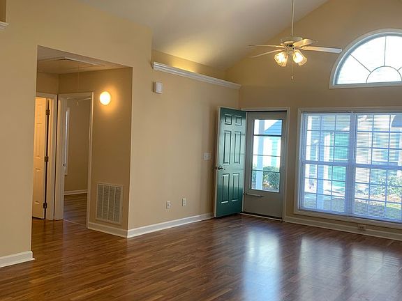 5th image of 4322 Jasmine Cove Way