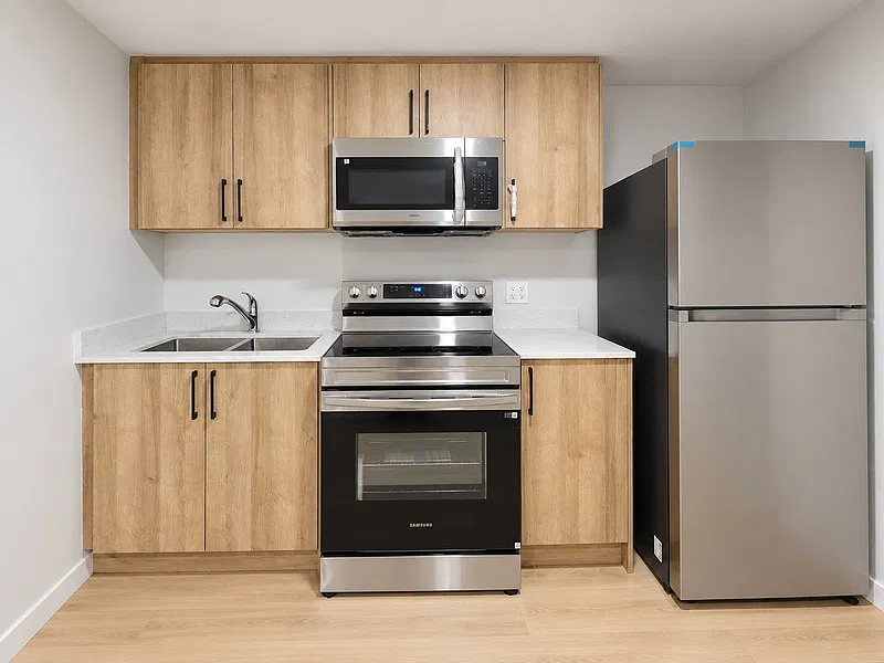 2 bed, 1.0 bath, 700 sqft, $1,050 — Photo 3