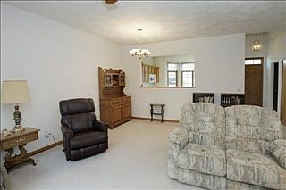 5th image of 103 Brighton Park