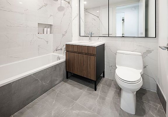 5th image of 196 Willoughby St #20E